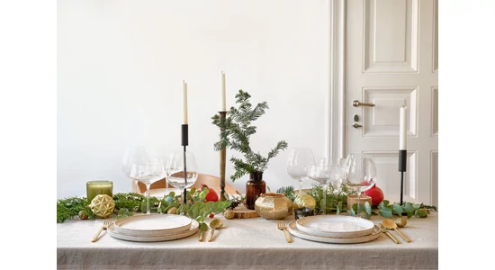 Vendégvárás lépésről lépésre: tippek, trükkök a karácsonyi terítékhez